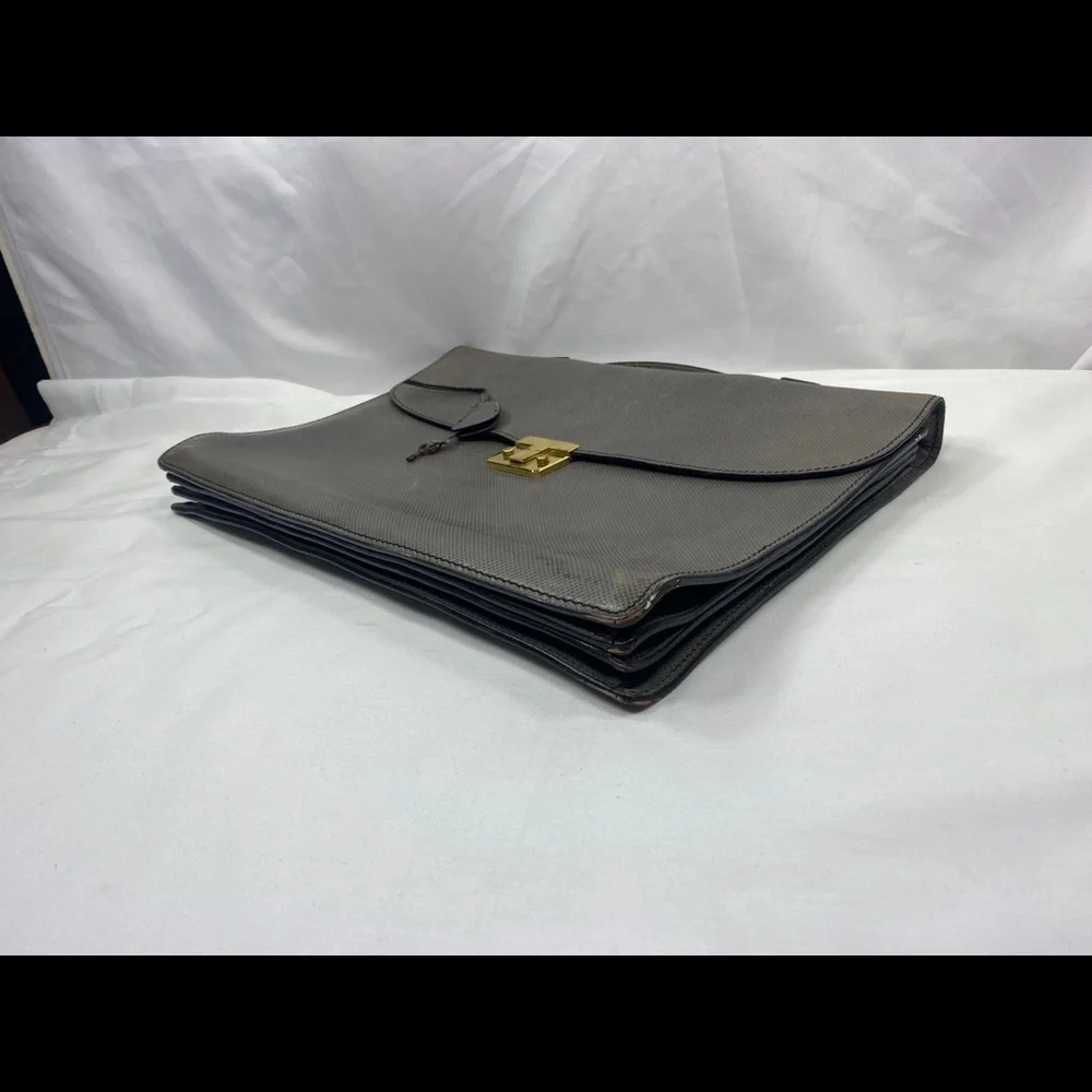 Vintage Bottega Veneta Italy Grey Black Leather Briefcase Bag Case w/ Lock & Key